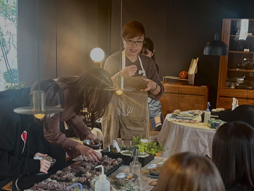 本店「多肉しめ縄リース」ワークショップレポート