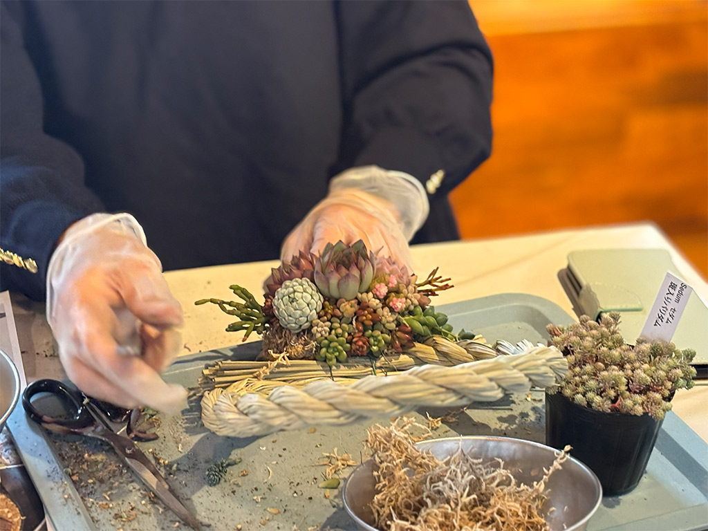 本店「多肉しめ縄リース」ワークショップレポート