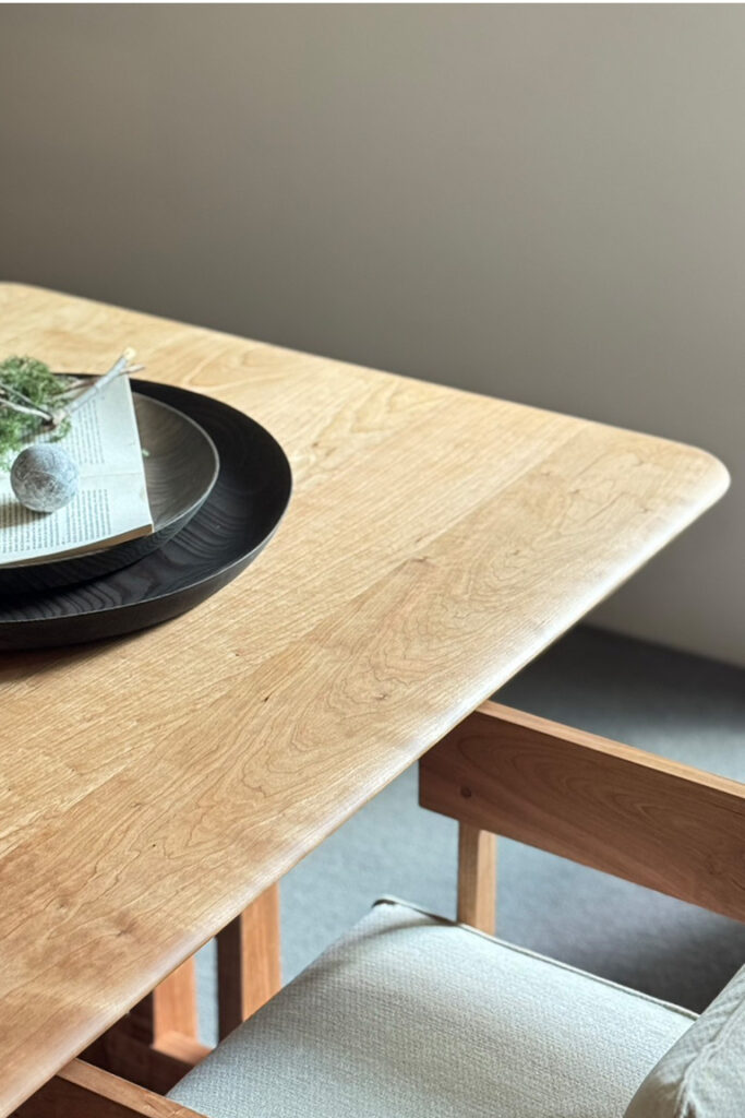 青山店展示当初ブラックチェリー材