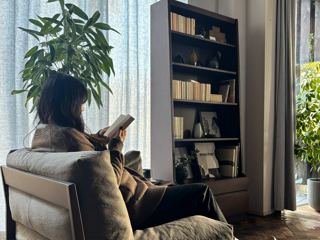 ひとりの時間を心地よく過ごすコンパクトな居場所