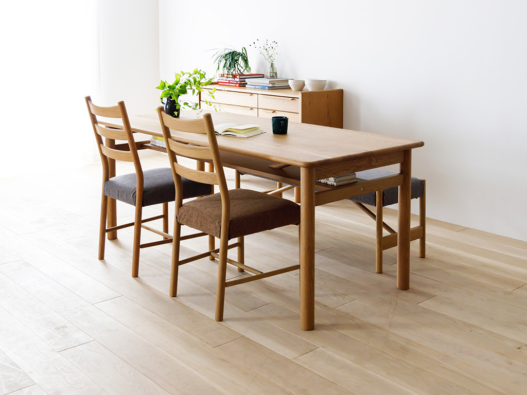 SALAダイニングテーブル
