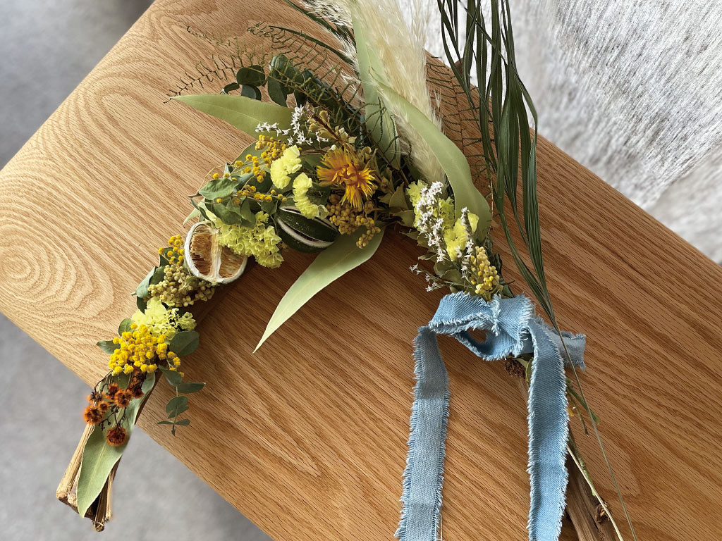 バナナスティックフラワーアレンジメント