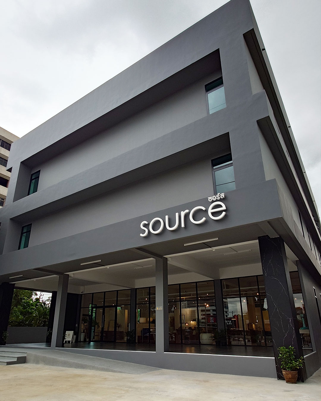 source store Bangkok